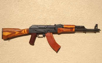 Sự khác nhau giữa các biến thể của khẩu AK-47 1 ak47