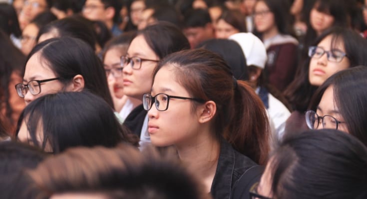 Điểm khác nhau ɡiữa ngành Kinh tế đối ngoại và Kinh doanh quốc tế là ɡì? 1 3904 ts