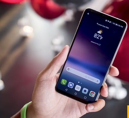 dau la su khac biet giua lg v30 plus va lg v301