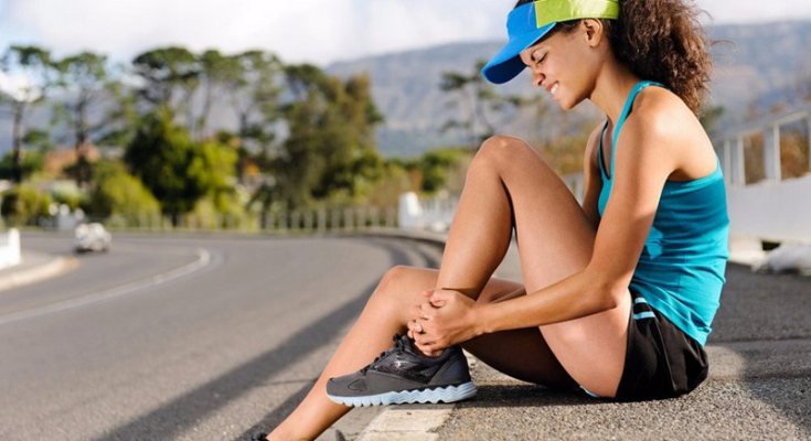 Điểm khác biệt ɡiữa ɡiày thể thao nam và nữ 1 pasted image 0